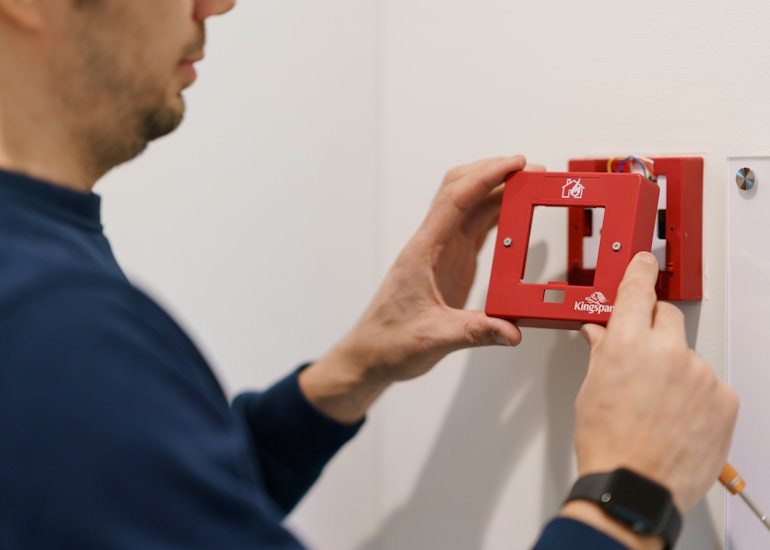 Service & Maintenance